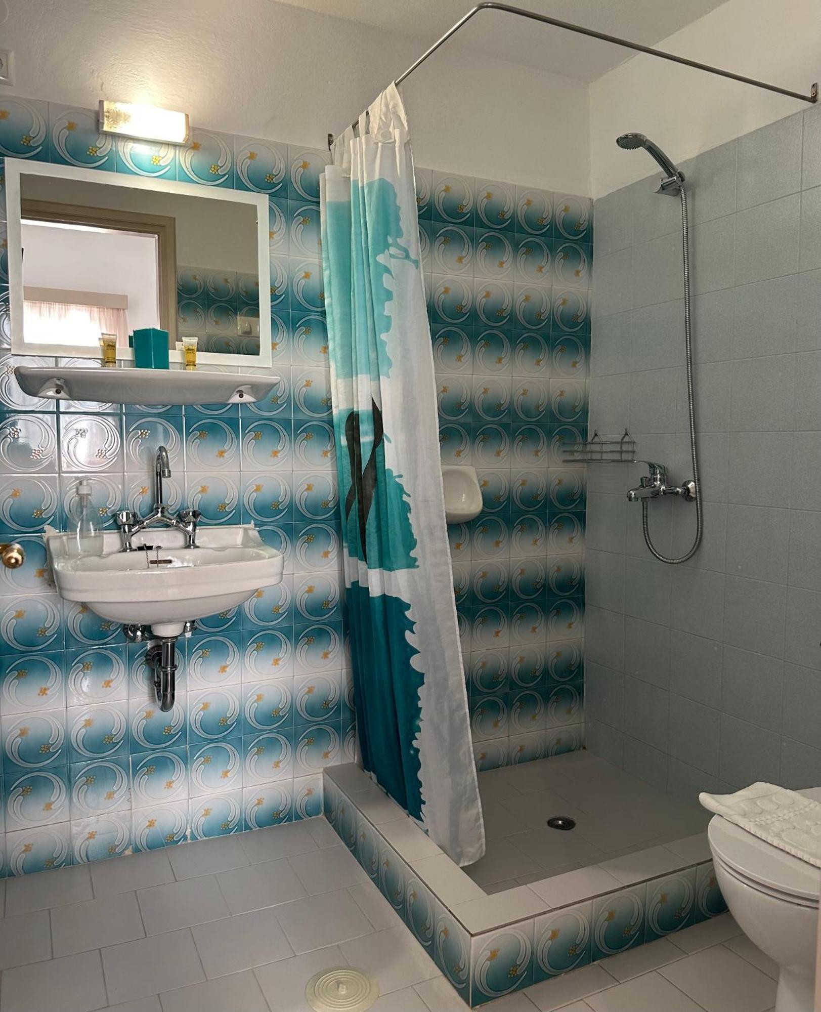 Nick's 2 Apartment Parikia (Paros)
